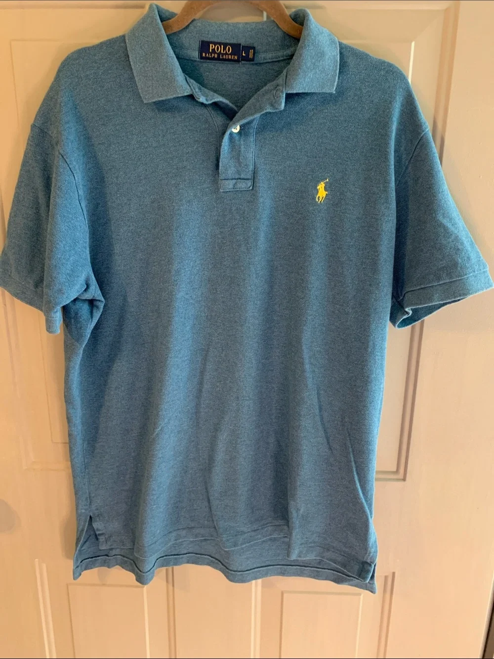 Ralph Lauren Blue Polo with Yellow Logo Tag Men’s Size L Like NEW Short sleeve
